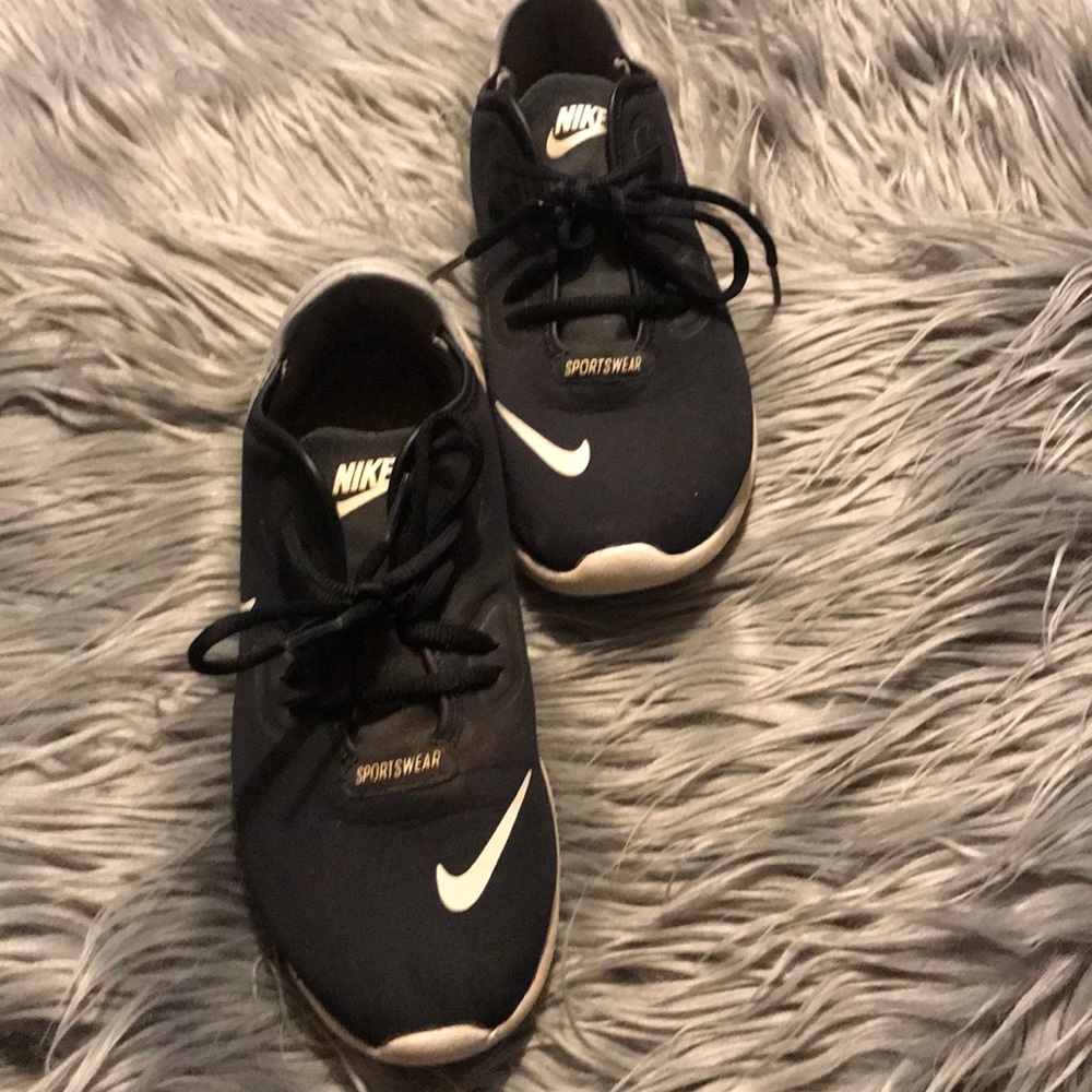 Nike shoes